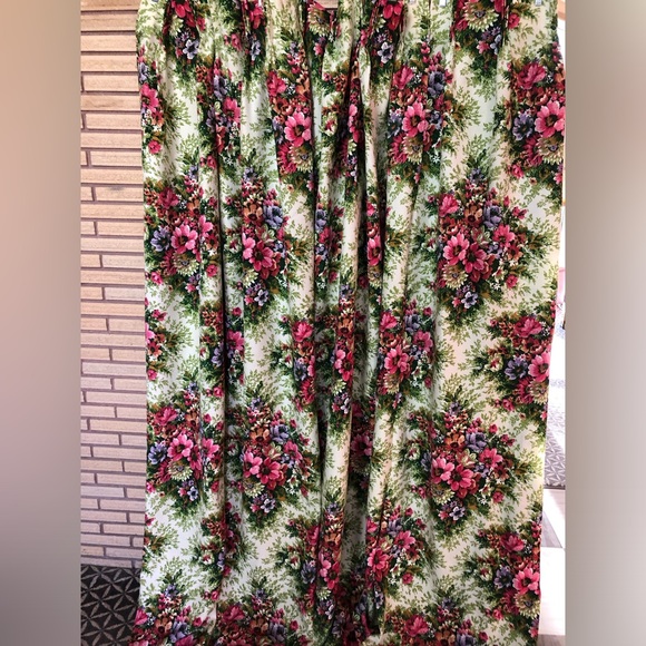 70/80's Floral Curtains - 78" long - Bedroom Drapes - Floral Drapes - 80's Decor - Picture 2 of 11